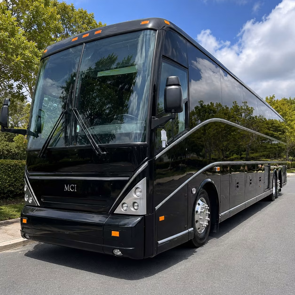 corporate event transportation in des moines and all the surrounding areas