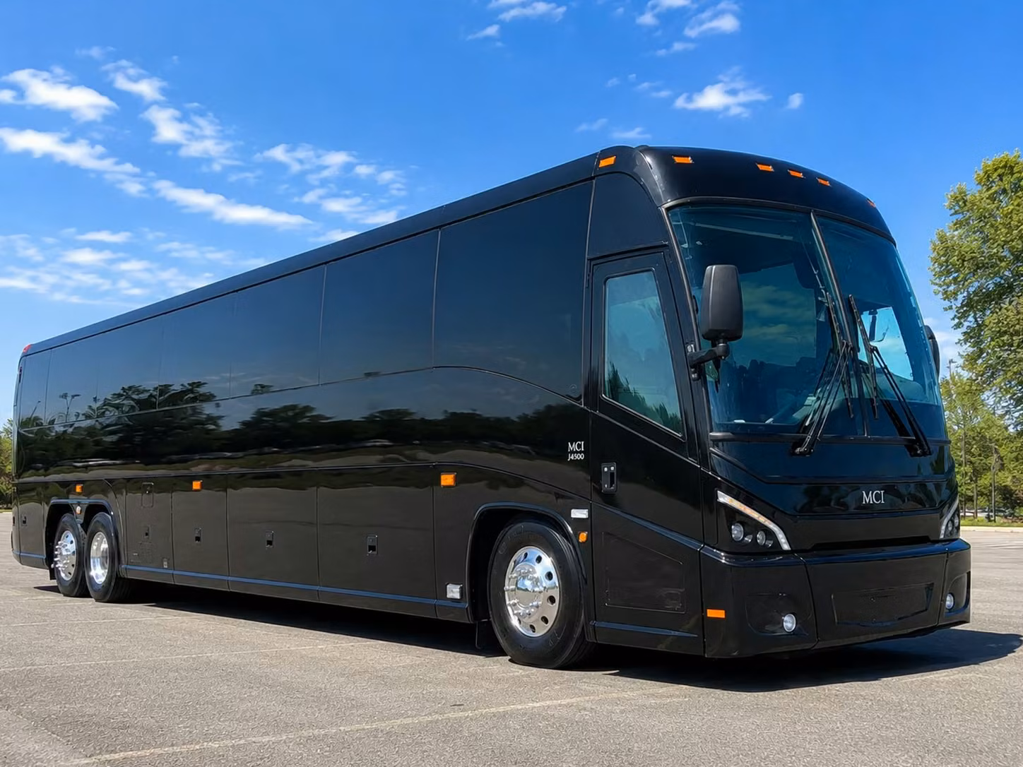 des moines school trip bus rentals