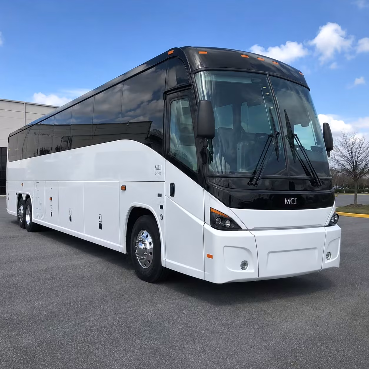desmoinescoachbusservice com is the smarter way to handle convention and conference airport shuttles in des moines
