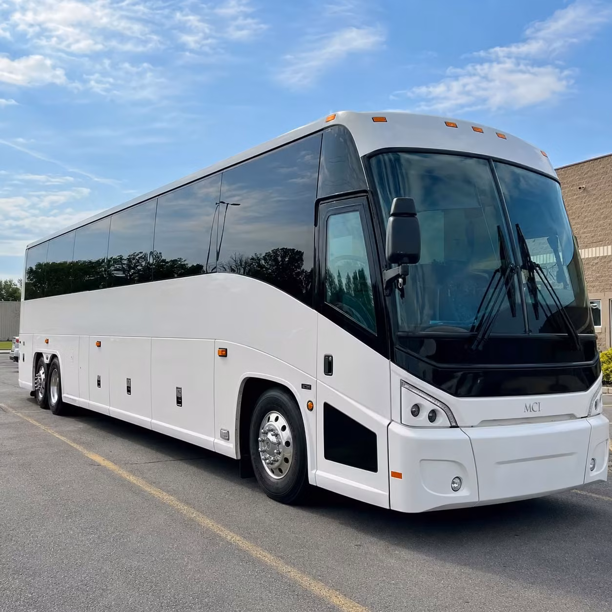 reliable sunday morning and weekly shuttle services for des moines congregations