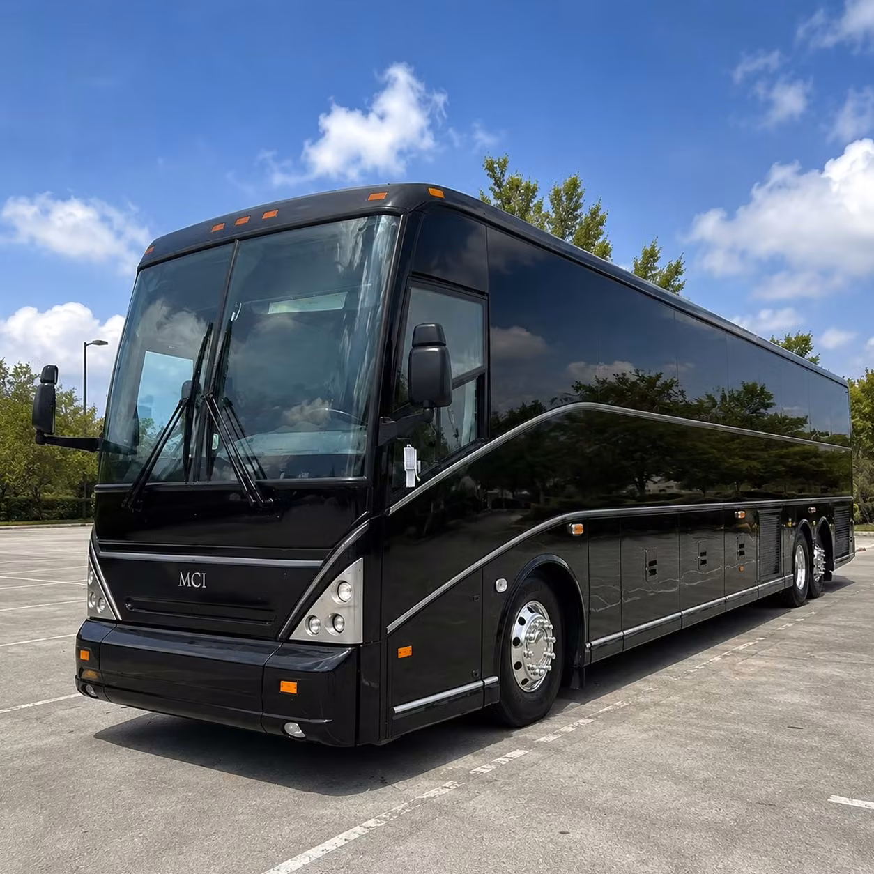 school field trip and university group transportation in des moines